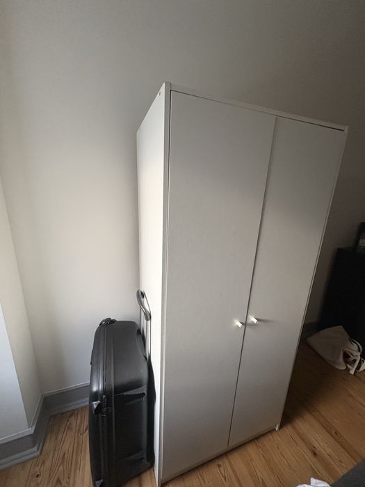 Armario KLEPPSTAD ikea