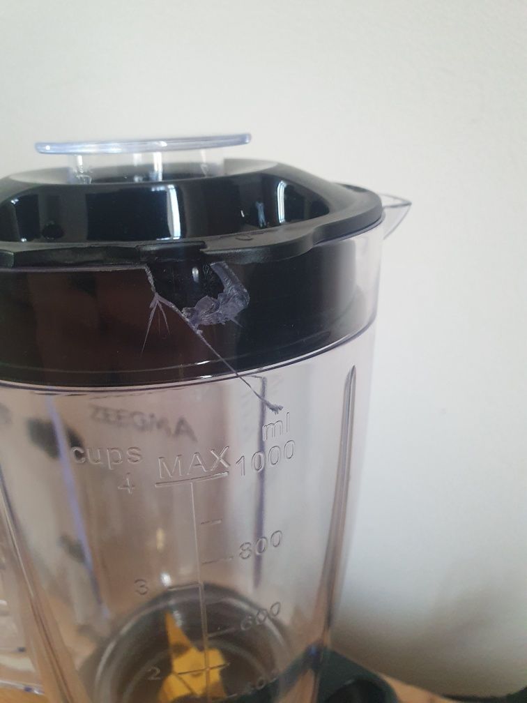 Blender Kielichowy ZEEGMA Vitamine 1050W.