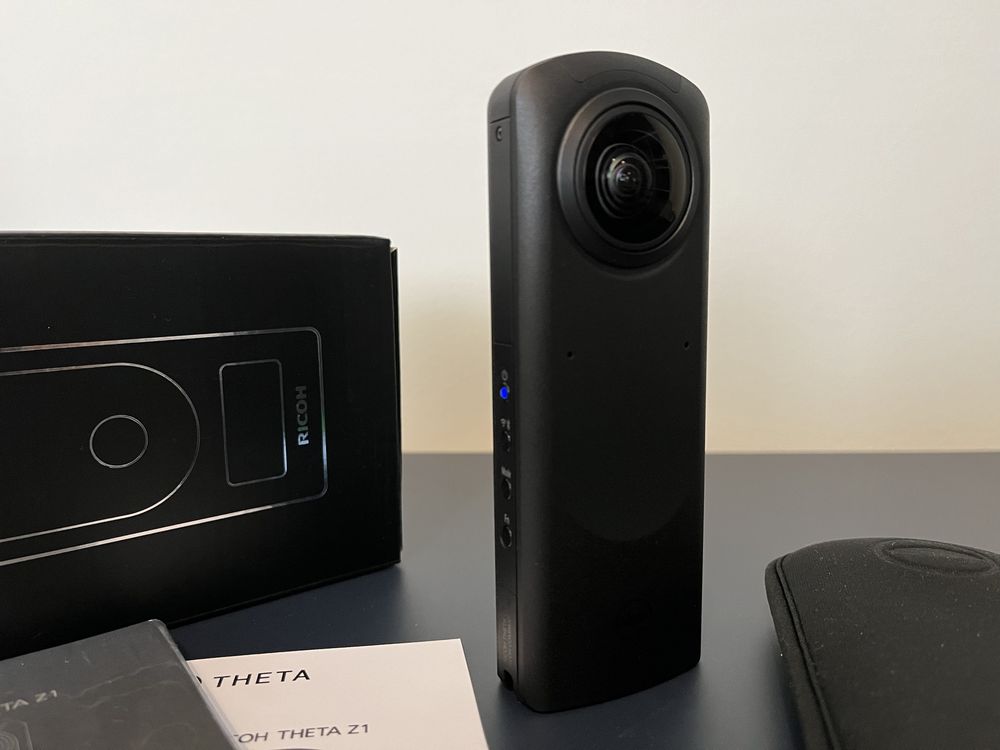 Camera 360 Ricoh Theta Z1