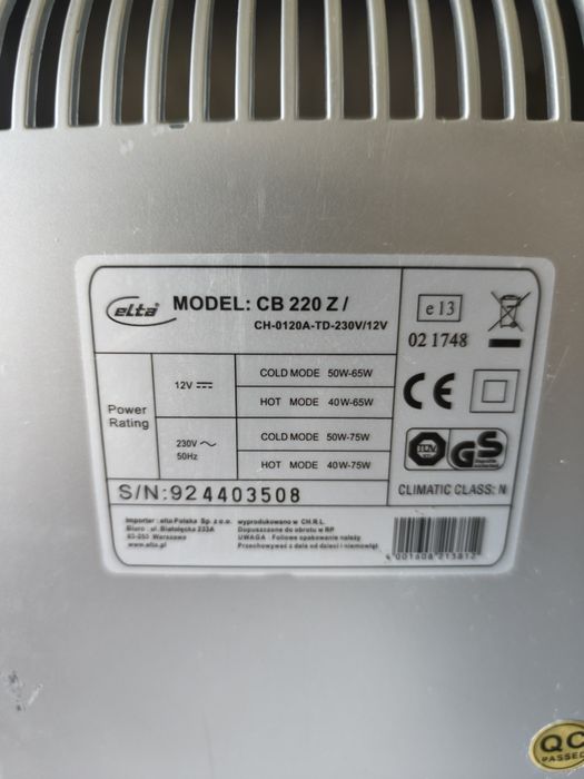 Lodówka Red Bull elta CB 220 ZI