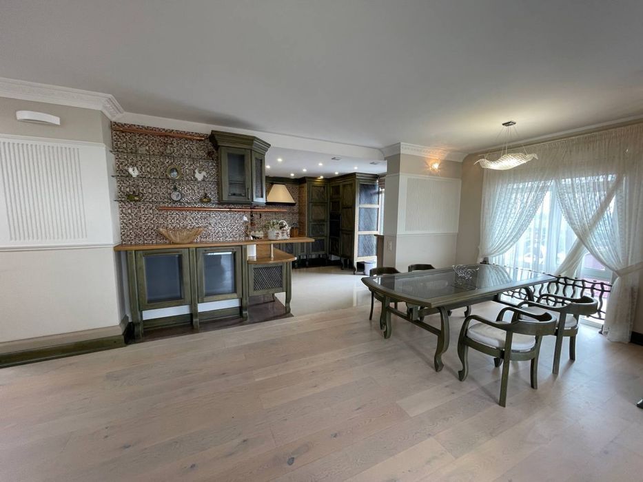 АВТОРСЬКА 2-кім VІР новобуд(Студія)РУСЬКА ЖК «СУЗІР”Я»з котикомПАРКІНГ