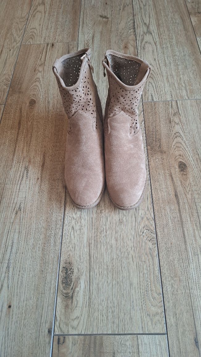 Botki zamszowe damskie 41