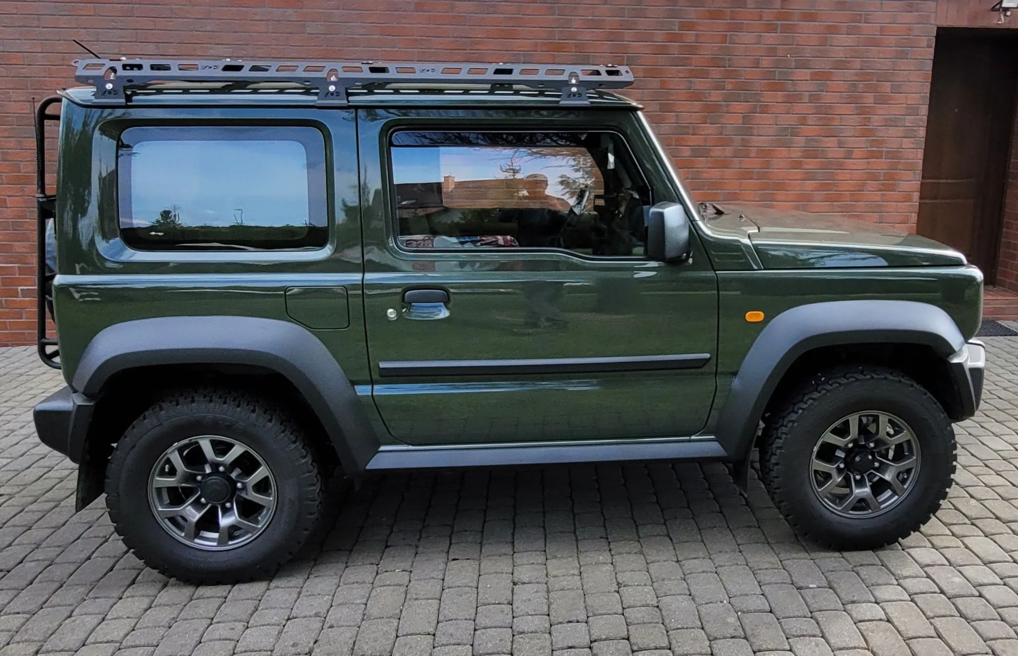 Suzuki Jimny Jak nowy 2024r tylko 1542km krótki 4os manual