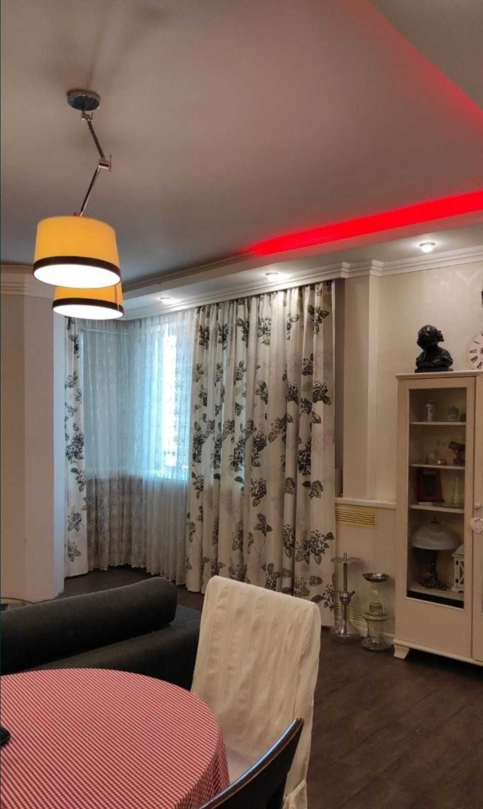Продам трехкомнатную квартиру 86м Гагарина  ремонт/мебель/техника OV