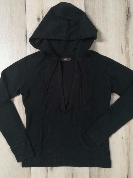 Damski wełniany sweterek z kapturem EVIS