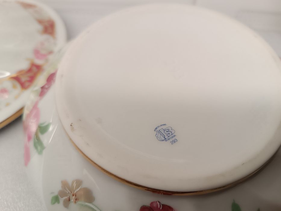 Terrina com Tampa. Porcelanas JS Portugal