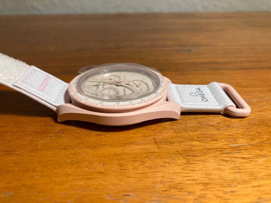 Misja Wenus: Omega x Swatch SO33P100 w Kolekcji Moonswatch