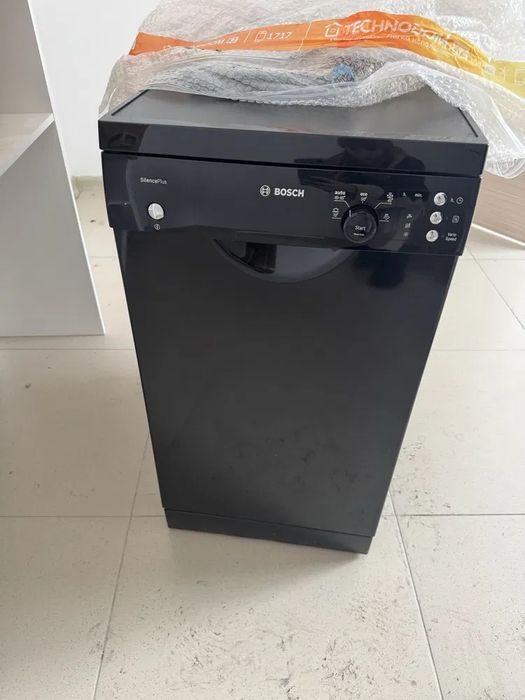 Посудомийна/посудомойка Bosch SPS46MI08E SilencePlus 45 см