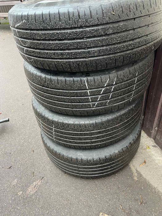 Продам літню гуму, покришки контенинталь!