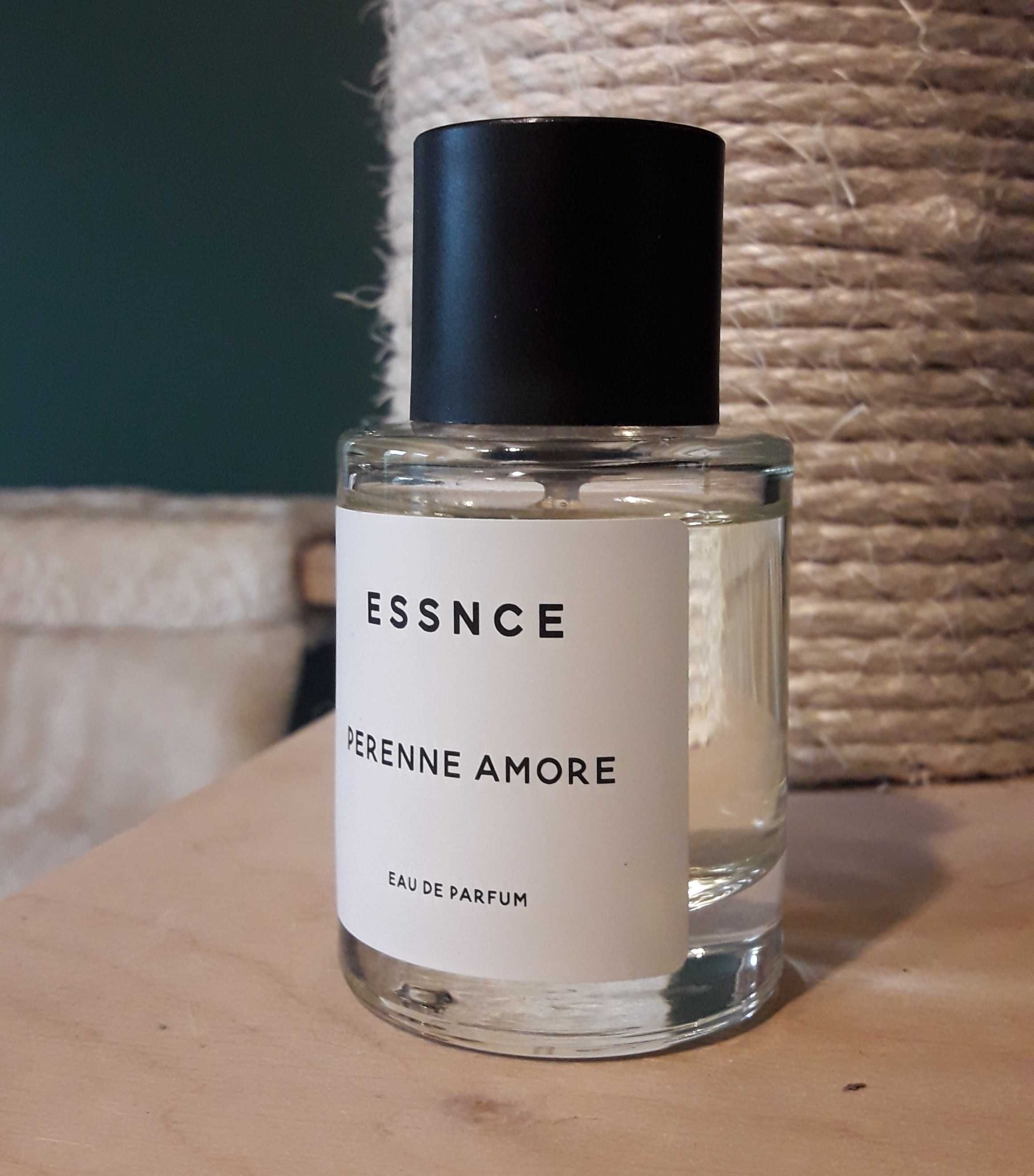 Essnce Perenne Amore (klon Donna Born in Roma