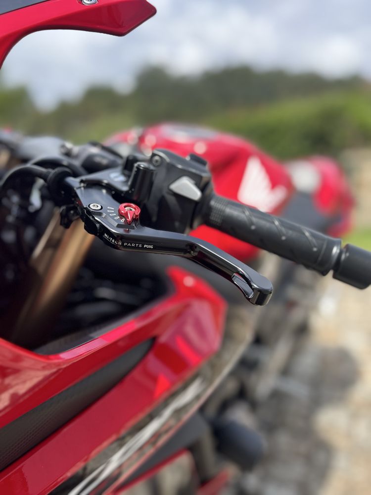 Honda CBR 650R 95cv (35kw livrete)