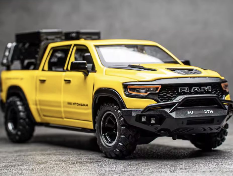 1:32 Нова модель Dodge Ram 1500 іграшка металева машинка в колекцію