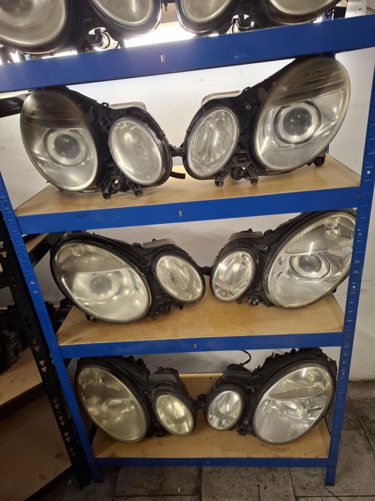 Lampy Reflektory E klasa w211 Mercedes Xenon bixenon lift przedlift
