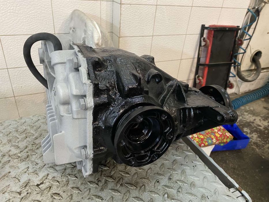 Редуктор 3.91 кулак шрус BMW X5 E53 3.0d m57n разборка запчастини шрот