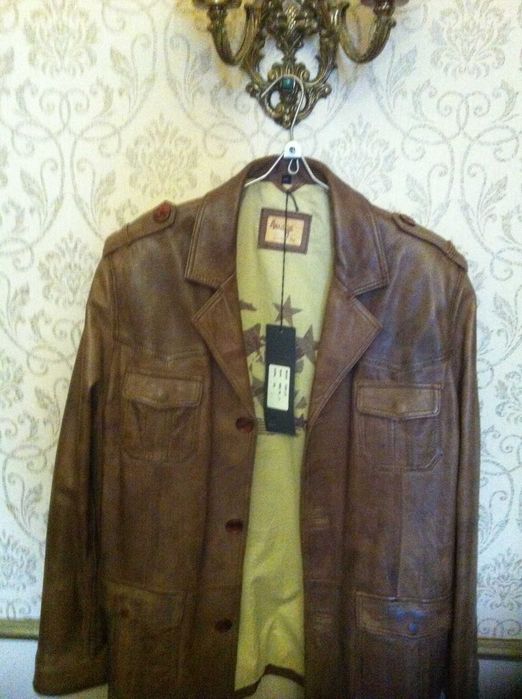 продам мужскую кожаную куртку -пиджак германия