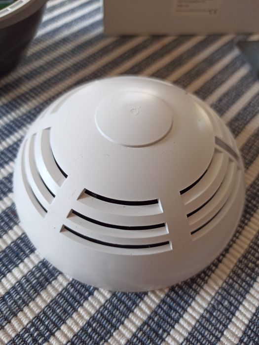 Satel czujki dymu DRP-100 z podstawą DB-100 CRP Nowe