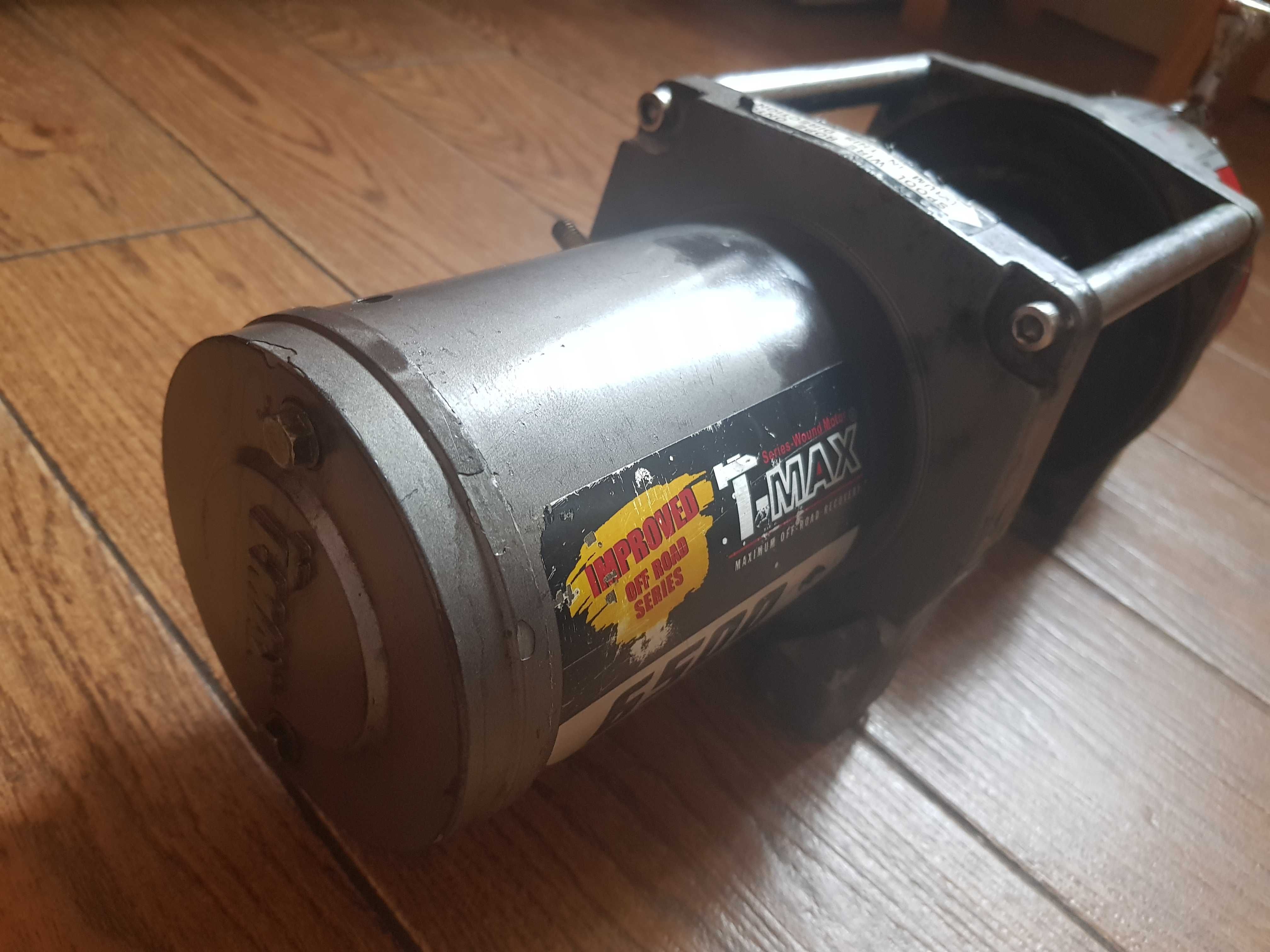 Лебідка T-MAX EW 6500