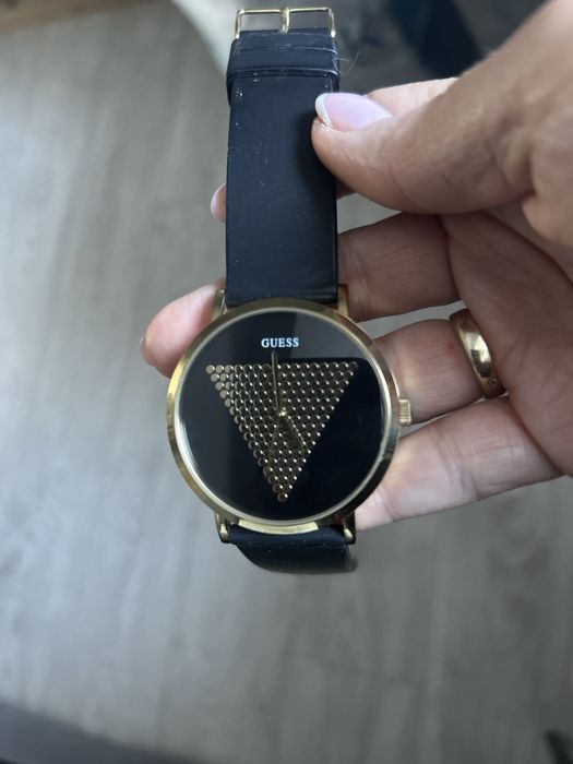 Zegarek Guess w idealnym stanie na gwarancjii