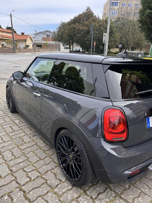 Mini Cooper S Auto Desportiva