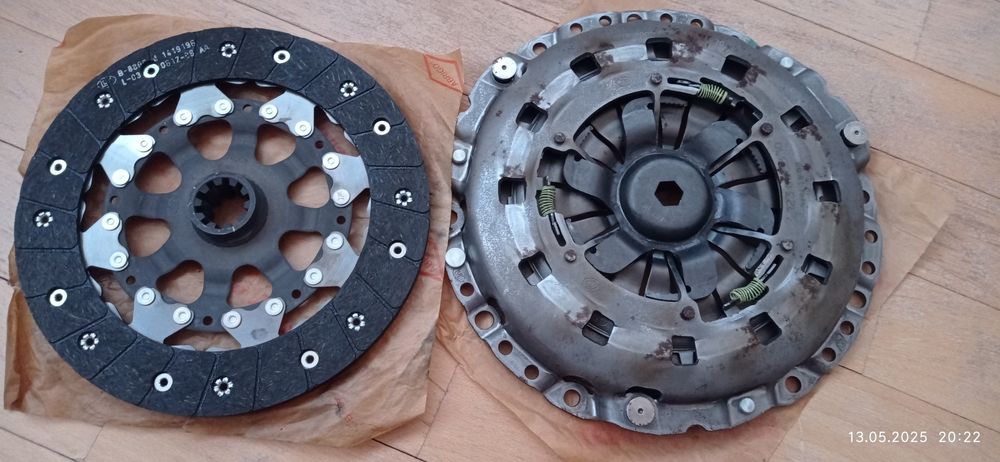 Комплект зчеплення SACHS 3000 842 101 BMW E46  E36