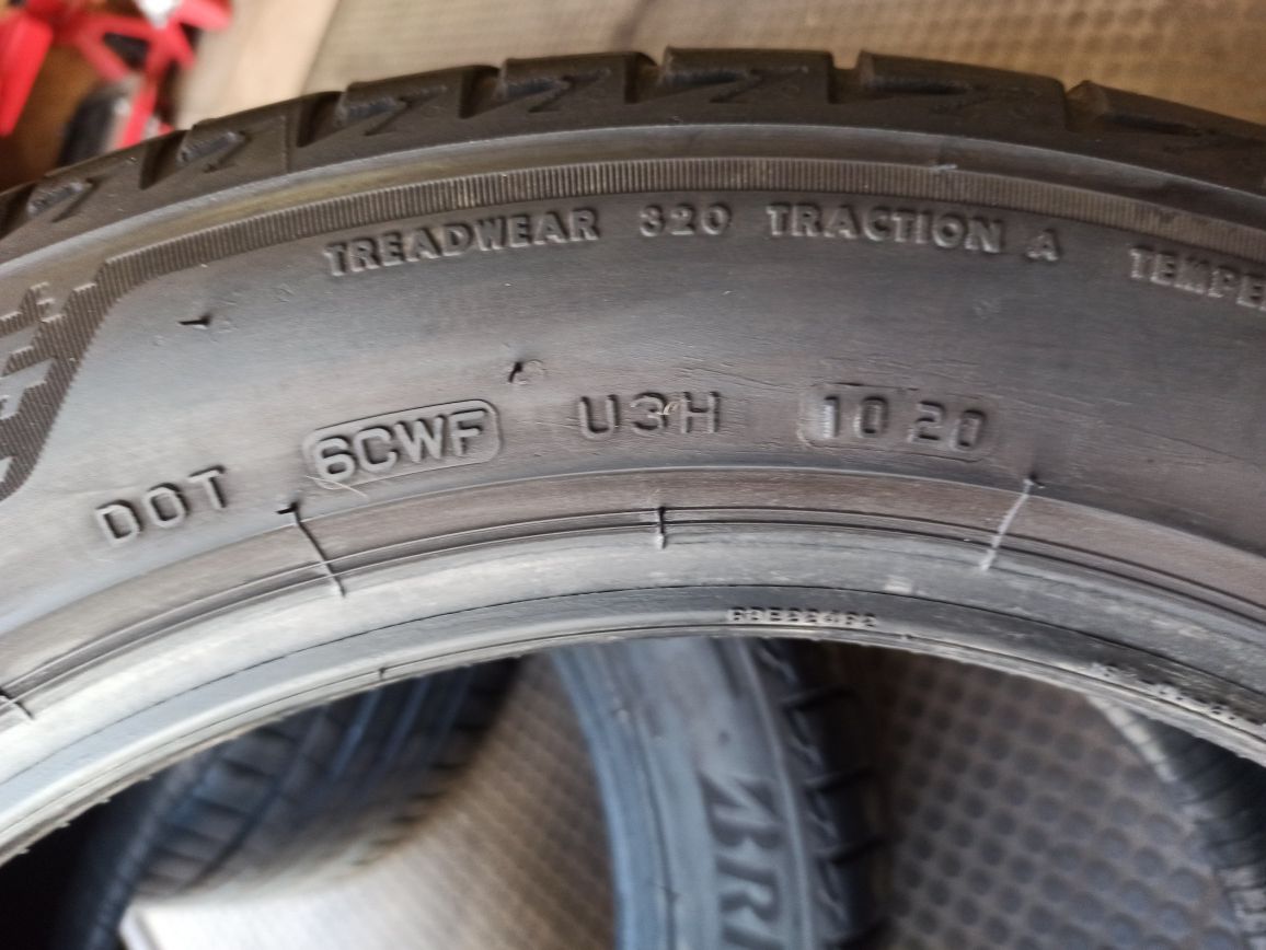 Летняя резина  255/45 R18 Bridgestone Turanza T005