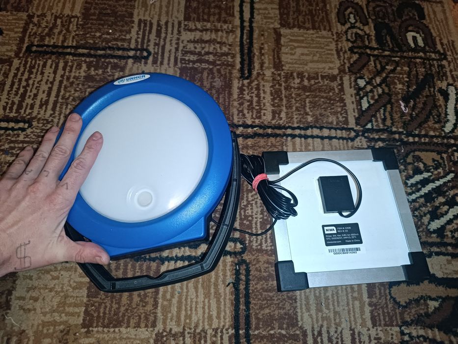 Светильник фонарь на солнечной батарее Niva 0408