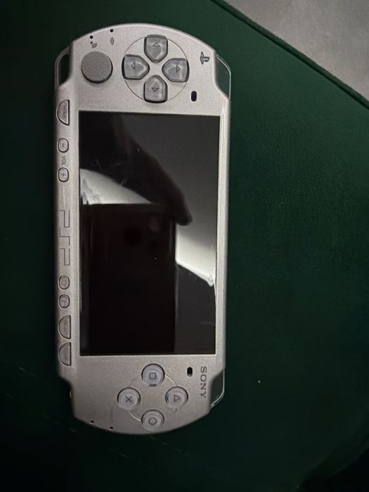 Sprzedam psp widoczne na zdjeciu