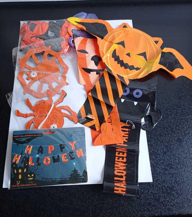 Zestaw ozdób na Halloween urodziny