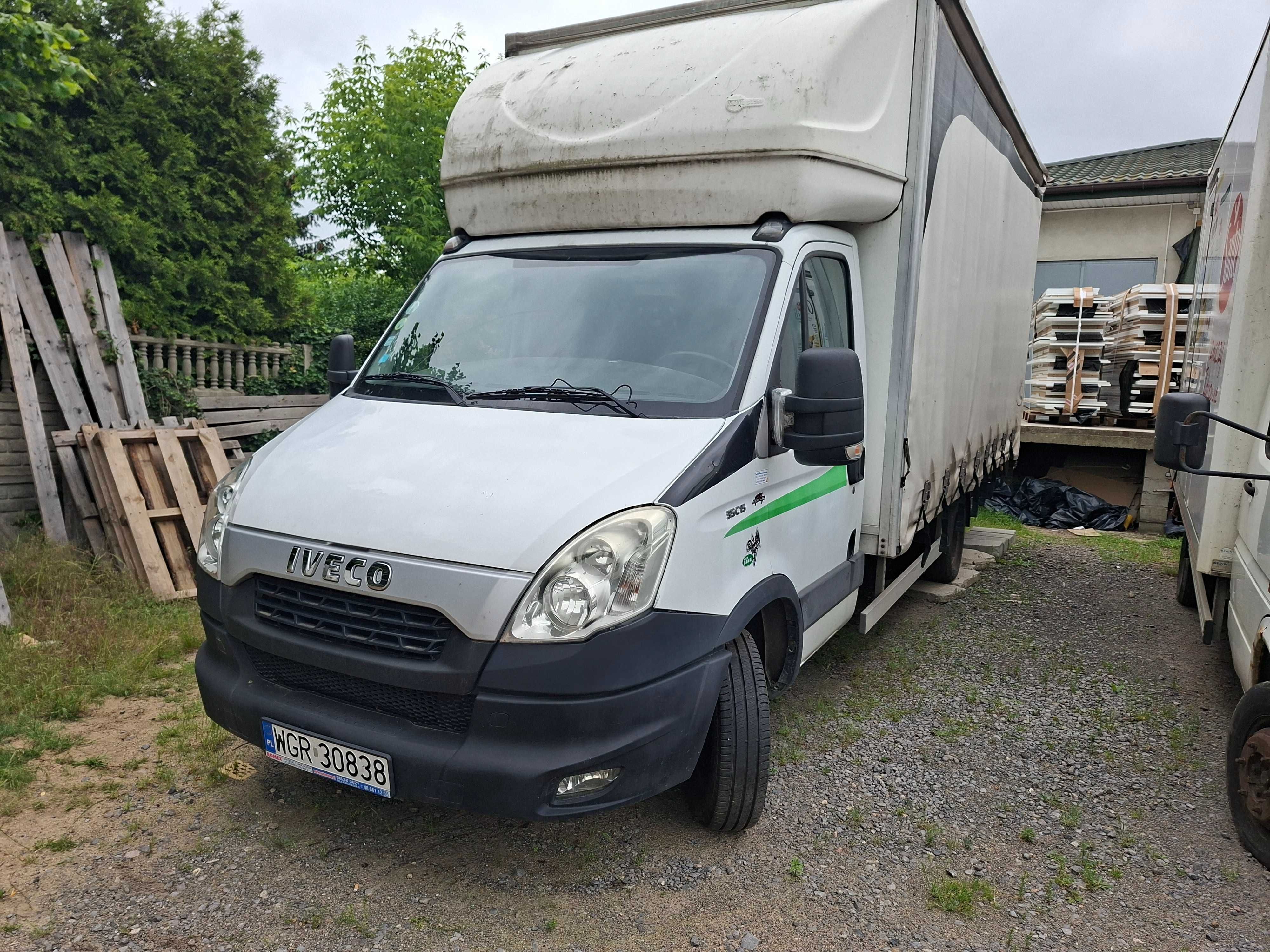 IVEKO firanka 5,2m winda