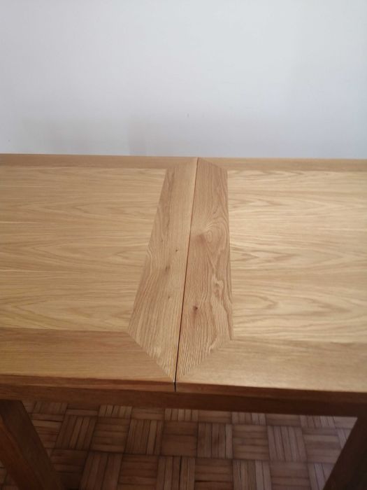 Mesa extensível de carvalho maciço