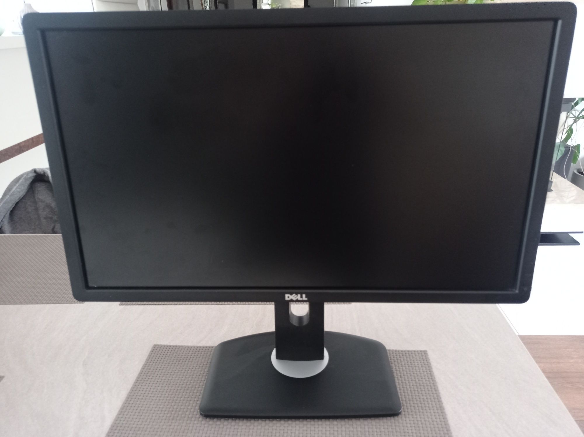 Monitor Dell 21 cali