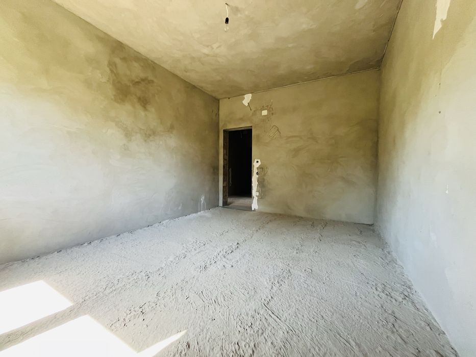 Приватний Будинок - район Мальованки - 10 соток