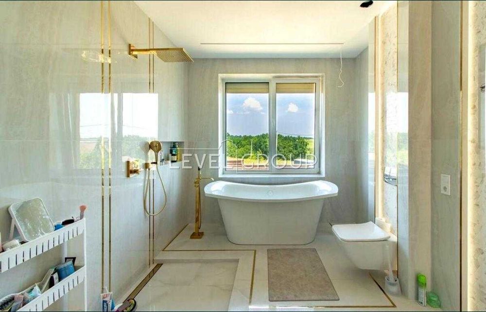 Продається сучасний 5к будинок 274м2, Лісники, 7 соток