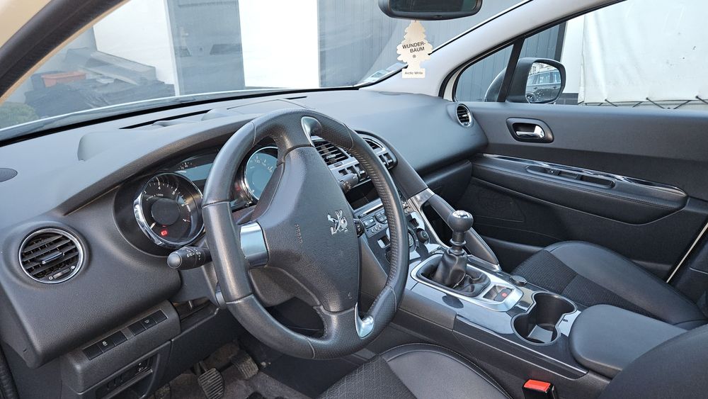 Witam sprzedam pegota 3008