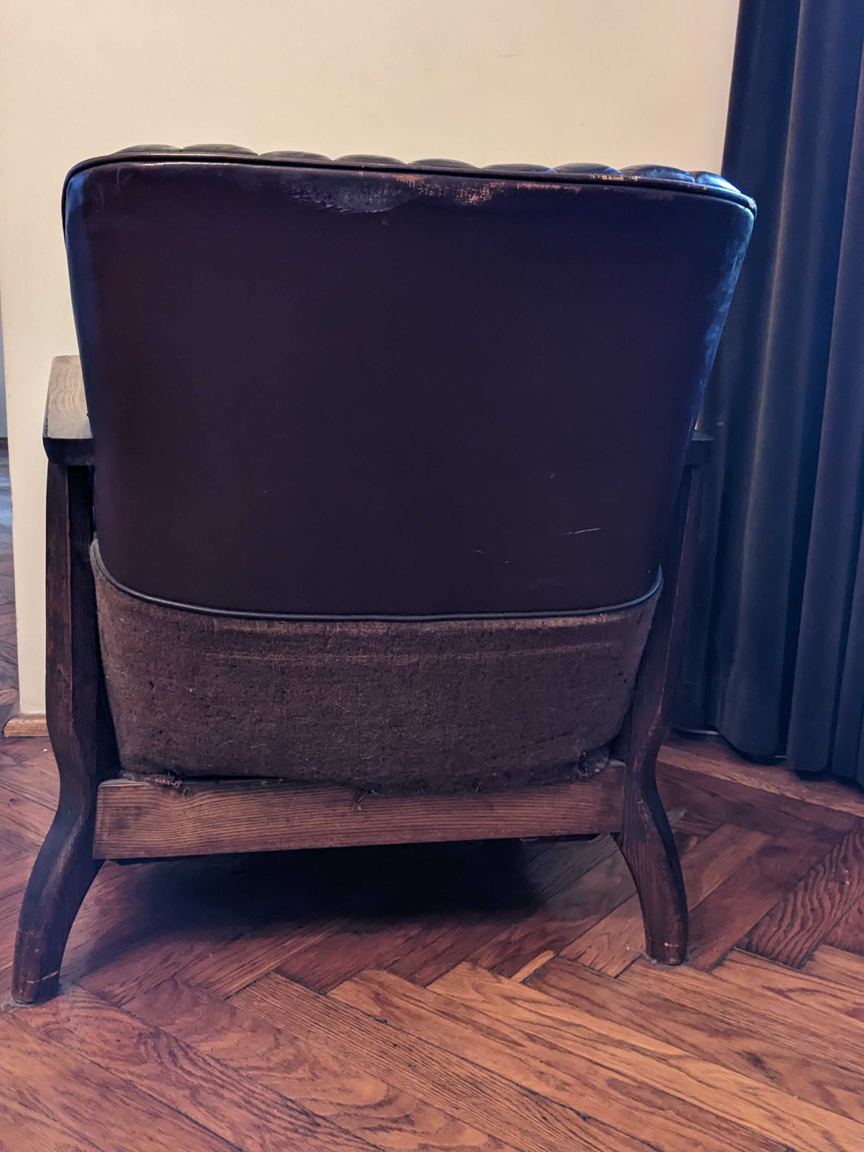 Fotel zabytkowy bązowy