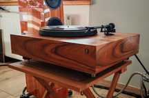 Acoustic research Gramofon