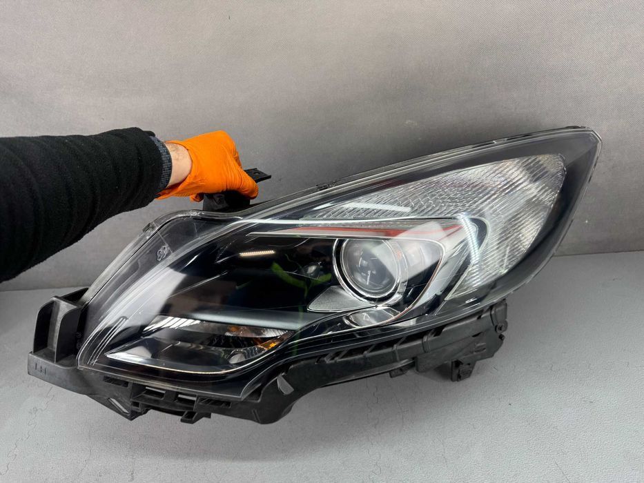 Opel Zafira C 2012-16r Lampa Przód Przednia Soczewka HIR2 Lewa EU IGŁA