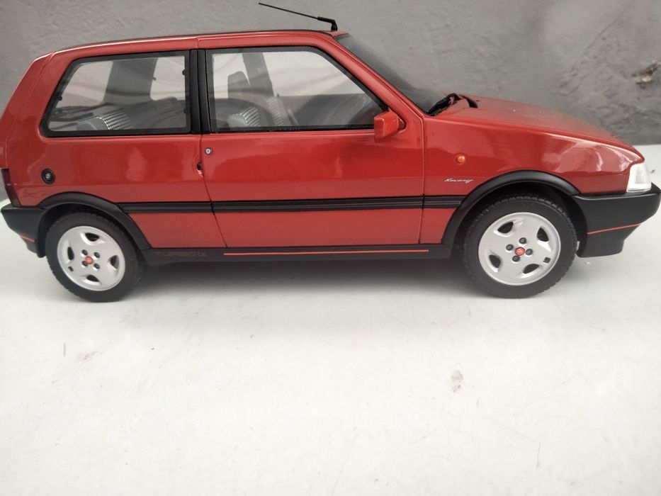 Miniaturas de carros 1.18