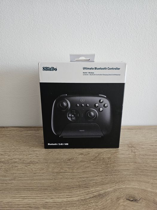 Comando 8BitDo para Nintendo Switch e PC