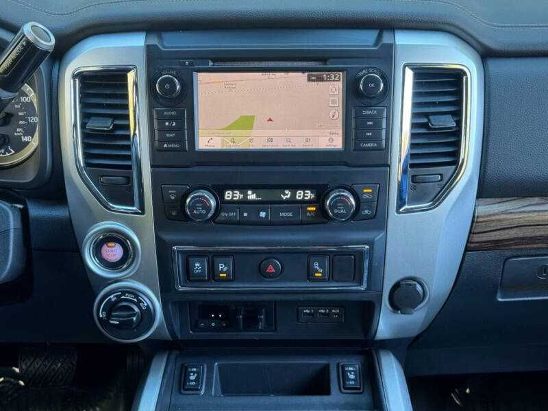 2019 Nissan Titan XD SL