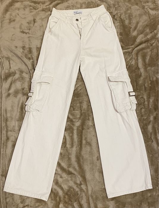 Молочні джинси карго