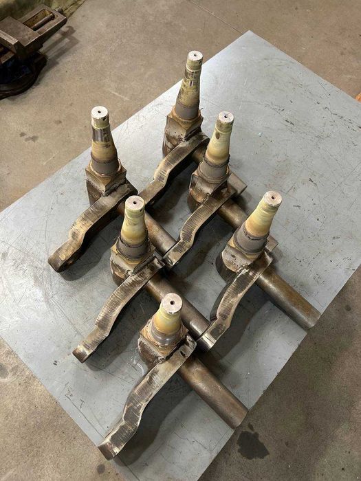 669424 / 769637 Ремонт цапфи / поворотного кулака Claas Lexion