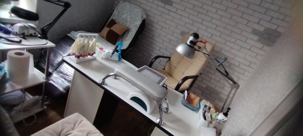 Манікюр ,нарощування, педикюр