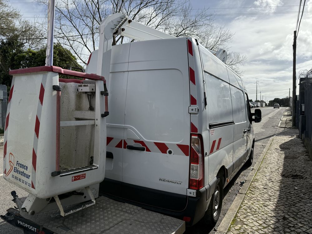 RENAULT MASTER GRUA 14 M. Trabalho Apenas 165.000KM ###OPORTUNIDADE###