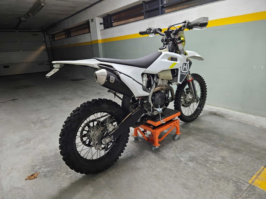 Husqvarna FE 350 - 142h
