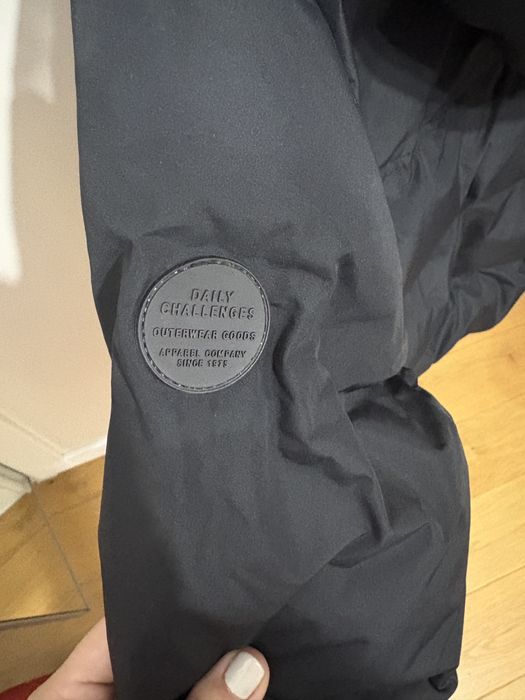 Kurtka puchowa czarna Zara - 140 cm, wiek 8-9 lat