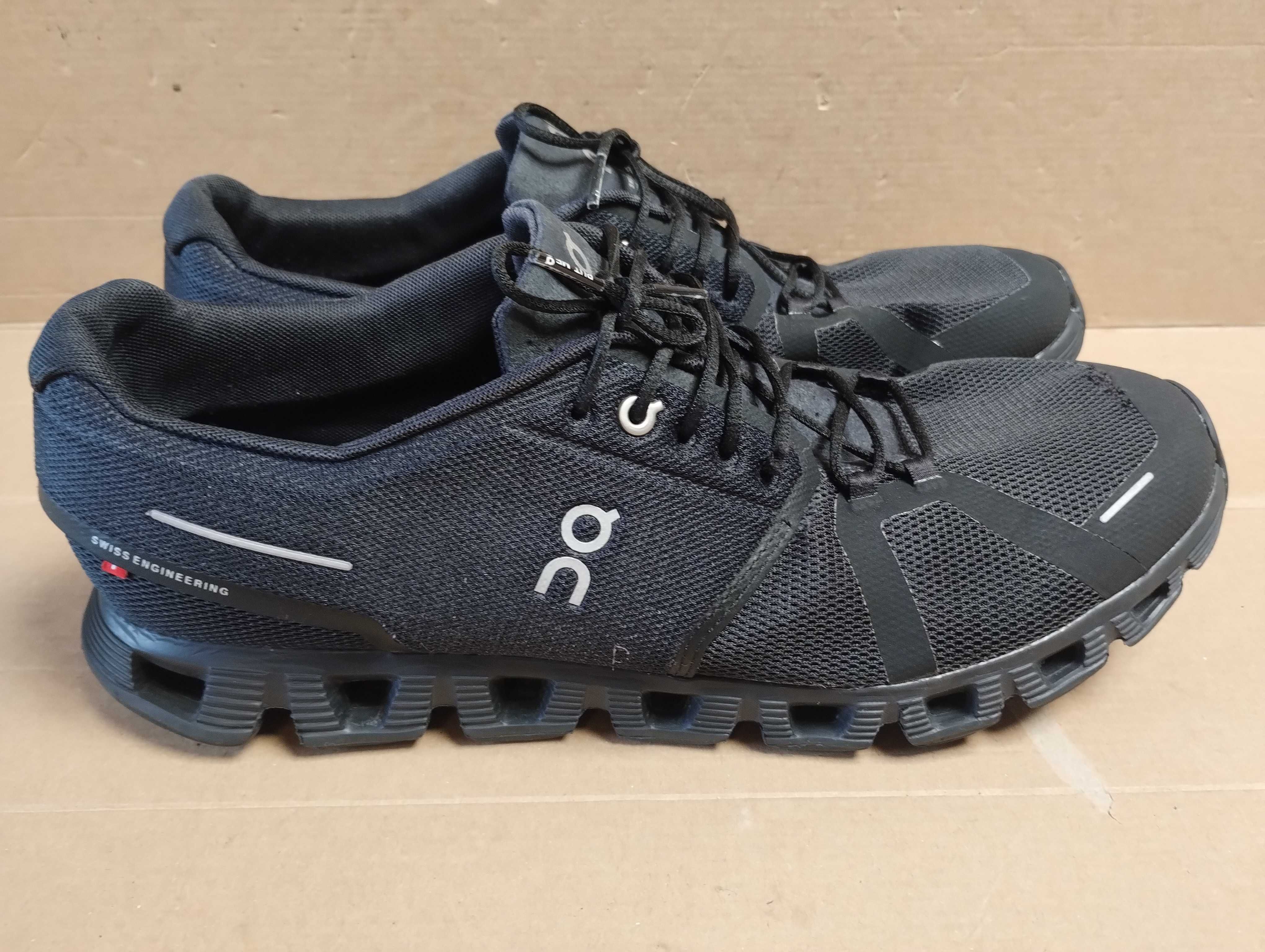 Buty do biegania biegowe ON Running Cloud 5 roz 48