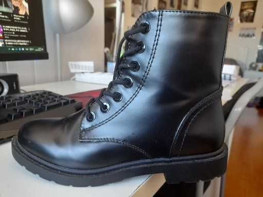 Botas de Inverno Novas