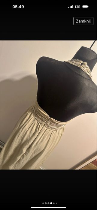 Elegancka suknia balowa maxi z tiulem i krysztalkami S NLY Eve