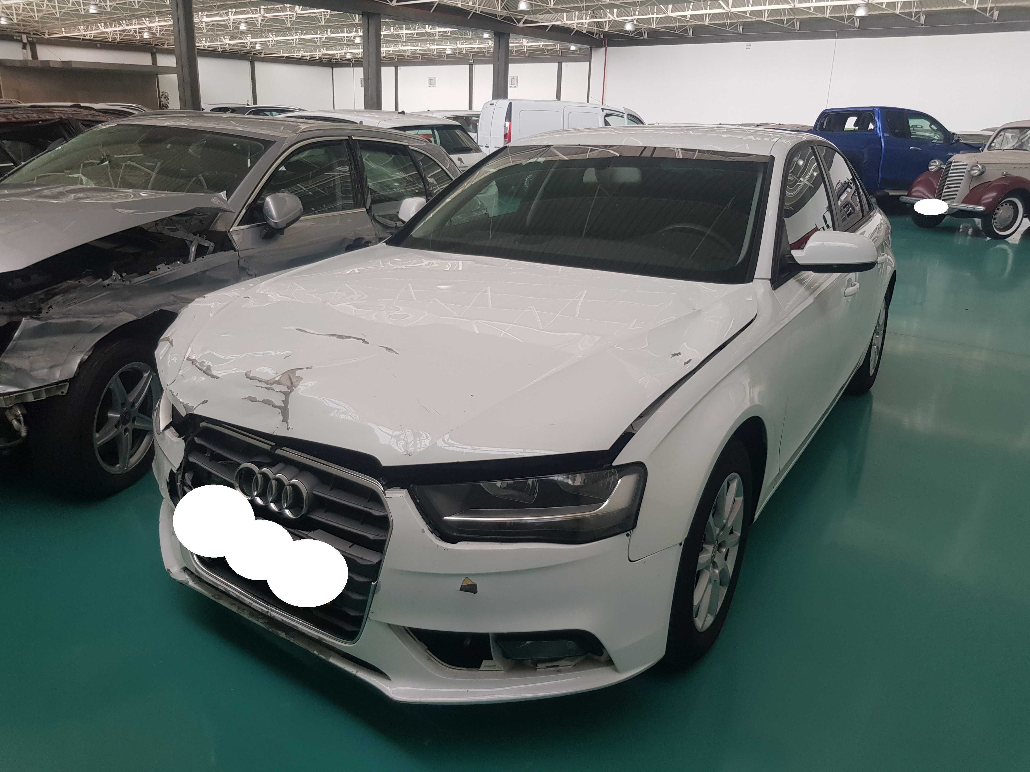 Audi A4 2.0 TDI Business Line